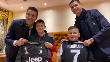 Surpriza për Alesjon dhe Aurelin, takohen me Ronaldon dhe Buffon