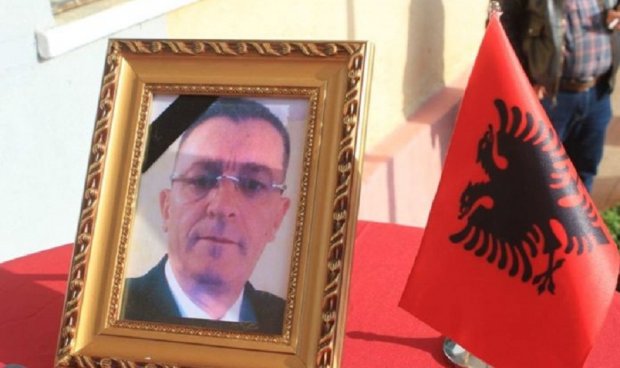 Vdekja e komisar Hajdarmatajt ditën e tërmetit/ Lirohet nga burgu drejtori i Kavalishencës