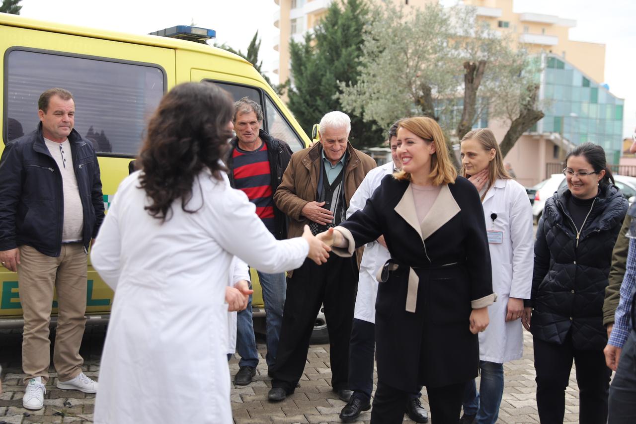 Manastirliu në Mamurras: Objektet shëndetësore të dëmtuara do të rindërtohen