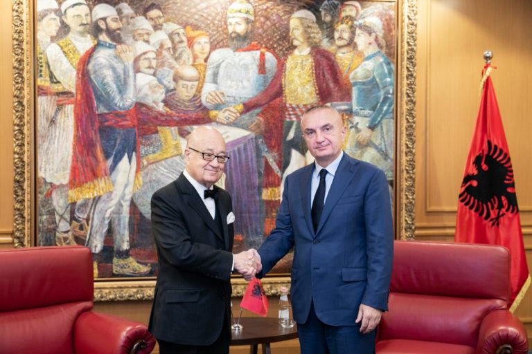 Meta pret ambasadorin e ri të Kilit: Bashkëpunim vendeve për përballimin e fatkeqësive natyrore