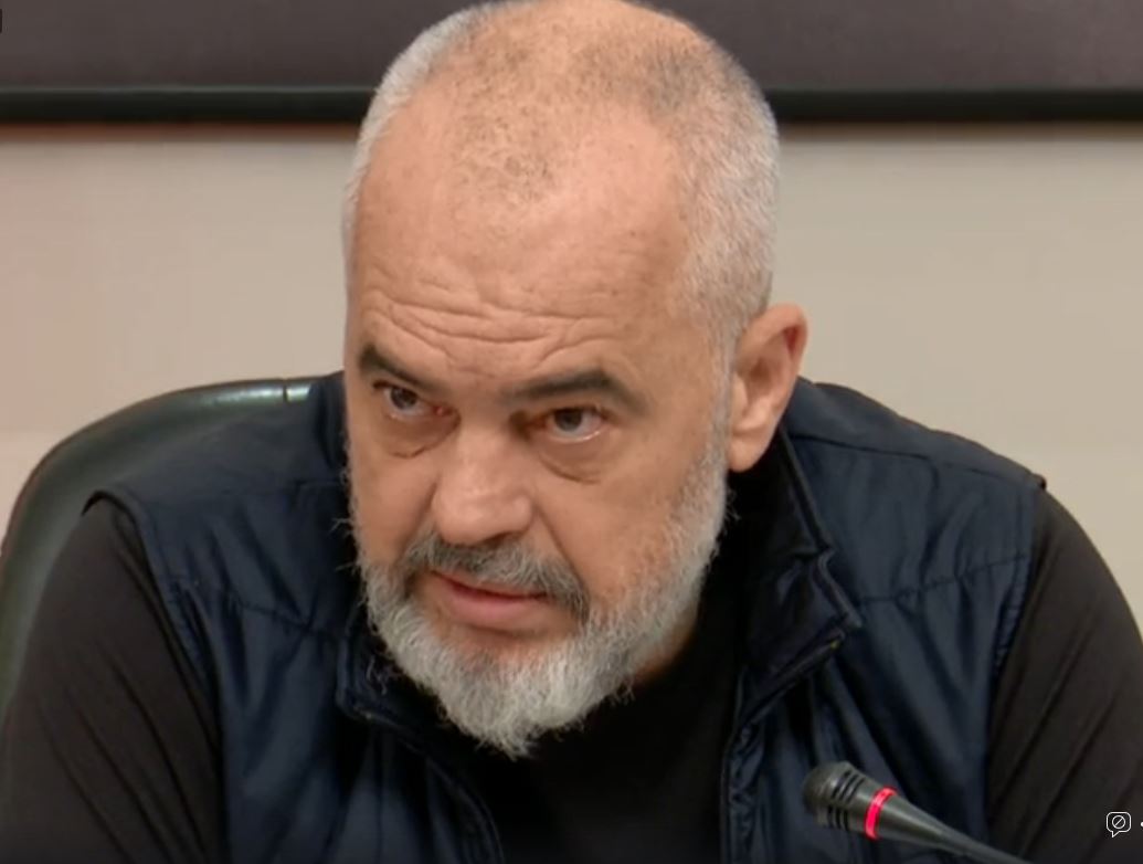 Rama: Deri të hënën të bëhen gati dosjet e pallateve që do shemben, KÇK-ja te “5 Maji” të pastrohet