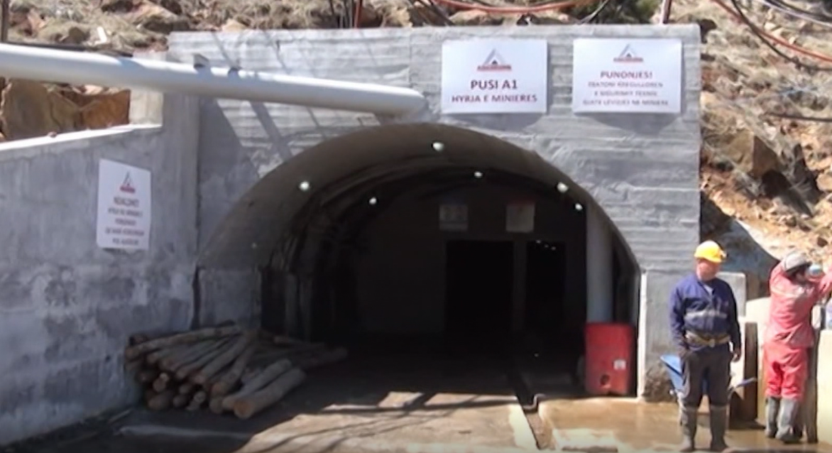 Kompania Albchrome sqaron shkarkimin e 4 minatorëve