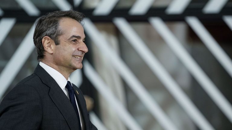 KiE: Greqia të rrisë përpjekjet në luftën kundër korrupsionit