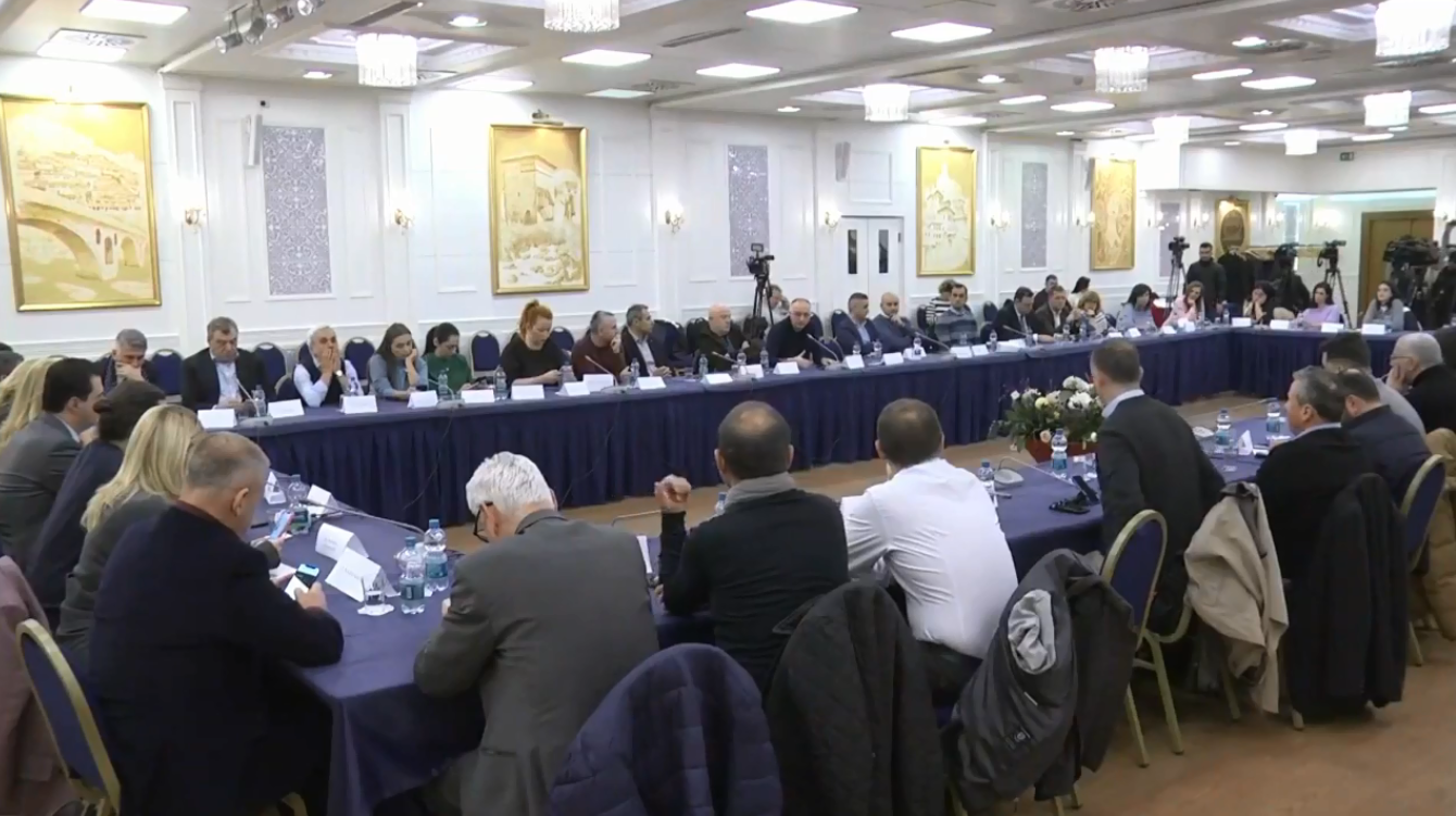 Basha: Do bëjmë gjithçka për të zhbërë ligjin antishpifje