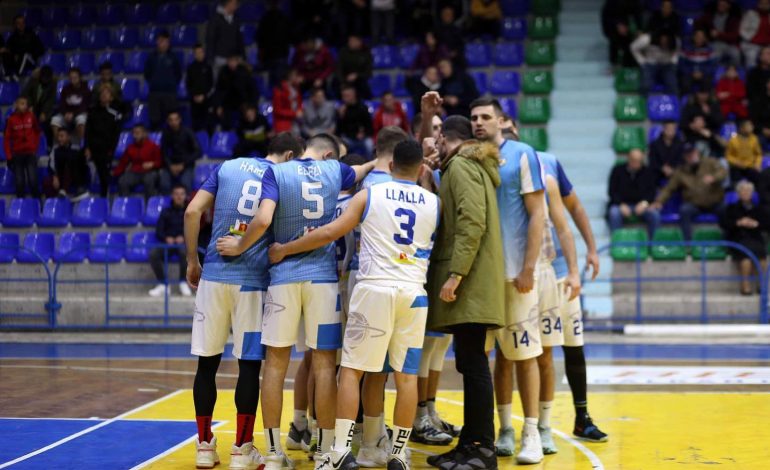 Basketboll/ Teuta kampione e dimrit