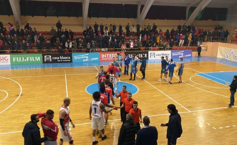 Basketboll/ Teuta mposht Vllazninë