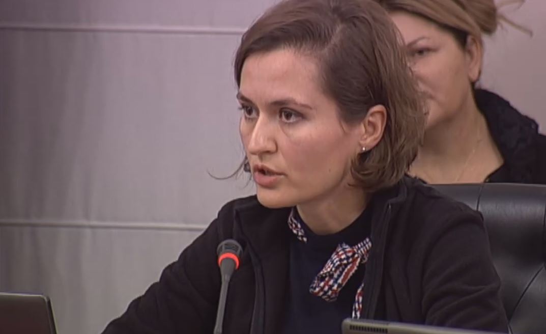 Besa Shahini bën bilancin: Në 52 shkolla nuk mund të zhvillohet mësim