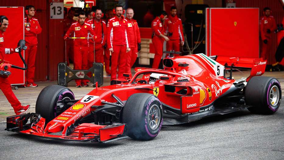 “Bombë” nga Italia, Hamilton te Ferrari në vitin 2021