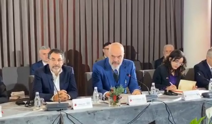 Rama: Brenda janarit, del fatura paraprake e dëmeve nga tërmeti