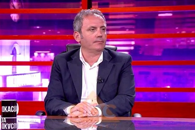 Enkel Demi në protestë kundër vendimit të Ramës: S’ta kemi frikën, edhe më zi do ta bëjmë!