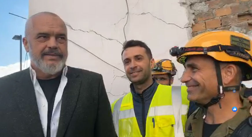 Izraelitët inspektojnë në Durrës, Rama: Këta janë njësha (VIDEO)