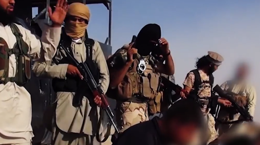 Kurdet japin alarmin: ISIS po riorganizohet