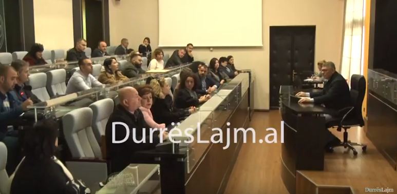 Këshilli Bashkiak i Durrësit mbledhje emergjente, dy projekt-vendimet që do votohen