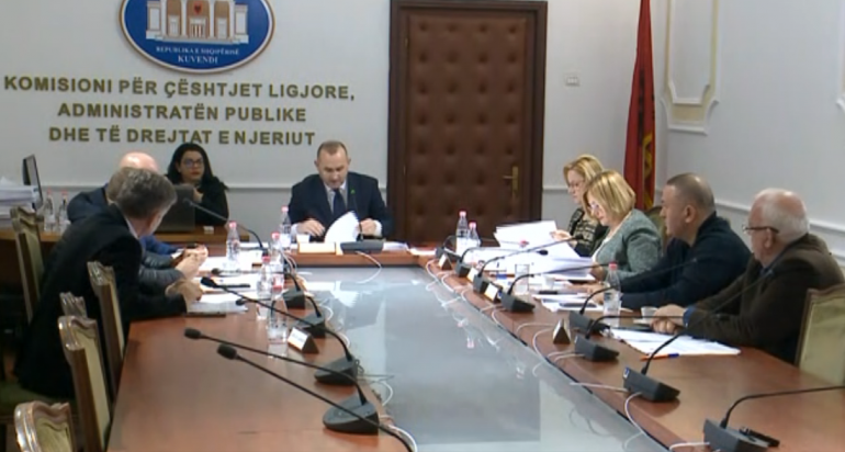 Komisioni Hetimor për shkarkimin e Metës kërkesë Kuvendit, 5 pyetjet e mazhorancës