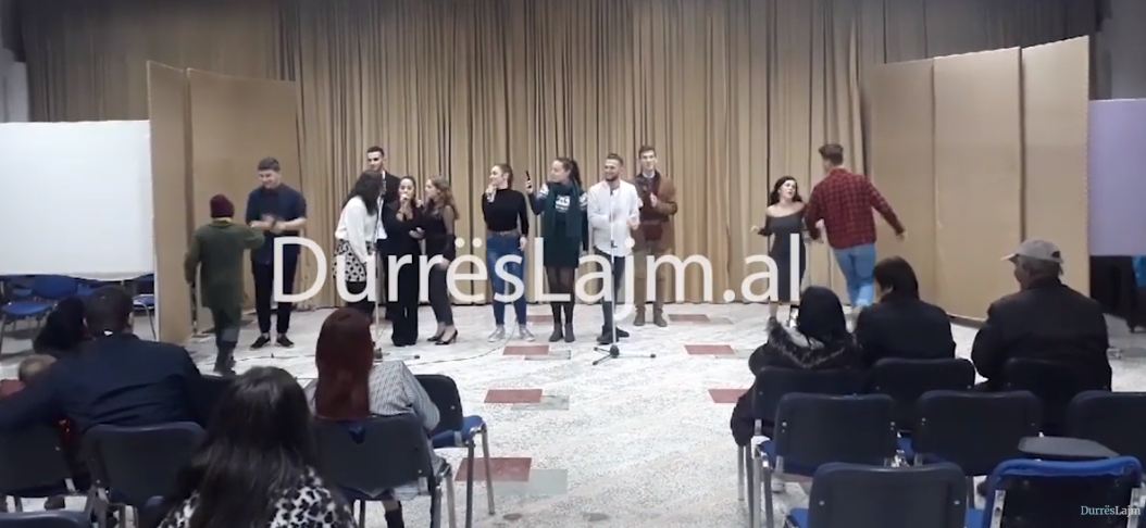 “Youth in Progress”, organizata rinore aktivitet festiv në Durrës me rastin e festave (VIDEO)