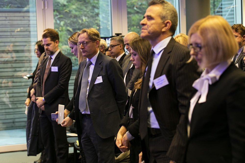 Brukseli mban 1 minutë heshtje për viktimat e tërmetit në Shqipëri