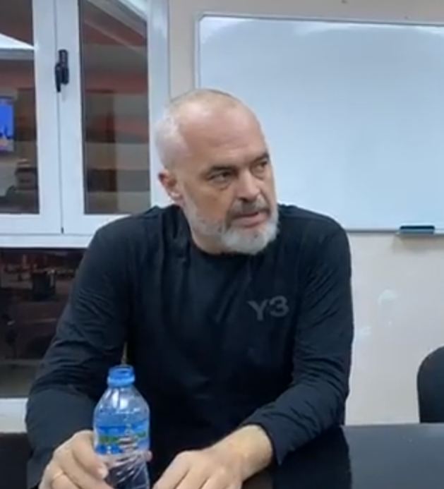 “Durrësi të pastrohet para Vitit të Ri”, Rama: Inertet do çohen në Porto Romano (VIDEO)