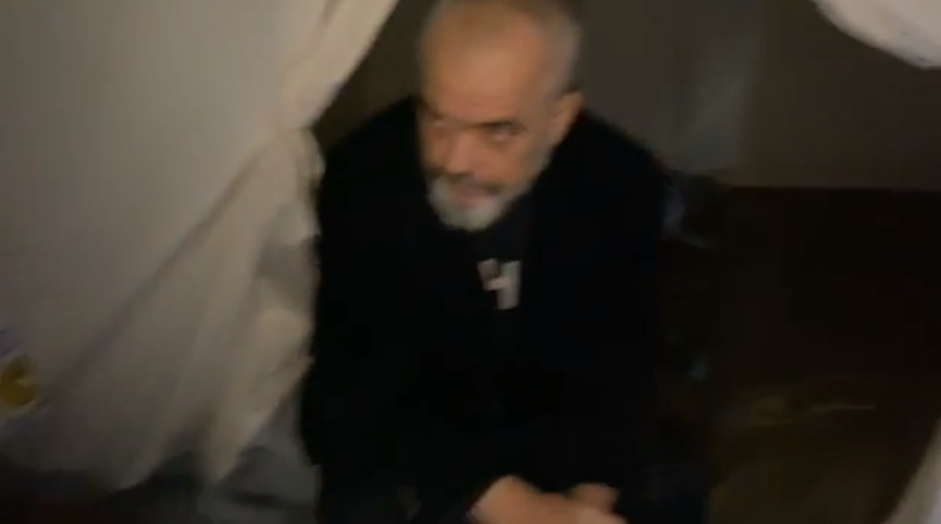 Rama takon banorët e Ishmit në çadra: Viti i Ri tjetër ju gjen me shtëpi të reja