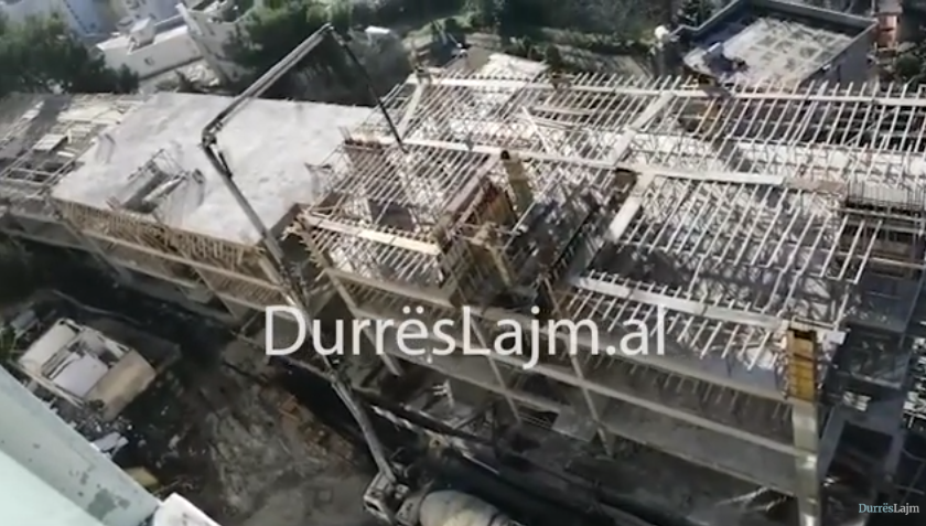 Rinis puna për ndërtimin e kompleksit të pallateve në Kodër Vilë, banorët kundër (VIDEO)