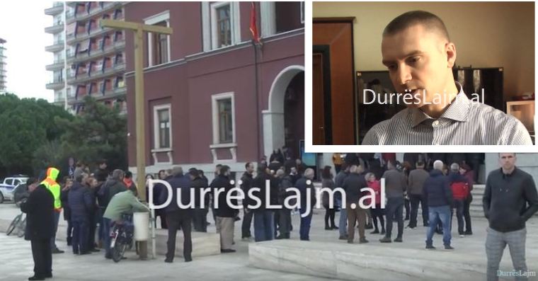 Durrsakët në radhë, reagon Bashkia: Bëni durim, çdo banesë e dëm do verifikohet (VIDEO)