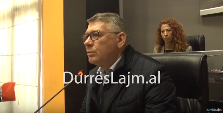 Varfaj sqaron banorët e Durrësit që ishin me qira para tërmetit: Ka një keqkuptim, kjo kategori s’duhet të aplikojë (VIDEO)