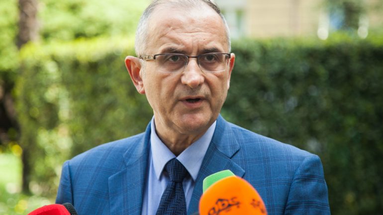 Vasili publikon videon: Rama kishte të drejtë për Vangjush Dakon