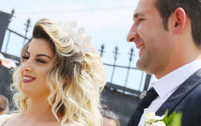 Vdekja e Rexhina Debrovës gjatë lindjes, kërkohet arrestimi i mjekut Ardjan Kadaifçiu, iku në SHBA me familjen