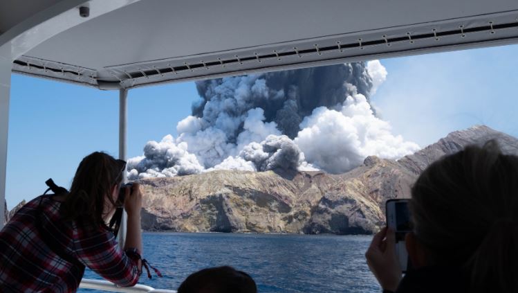 Shpërthimi i vullkanit, dy prej trupave nuk do gjenden kurrë
