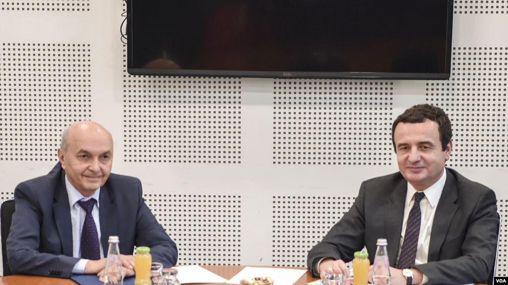 Ambasadorët: Nuk ndërmjetësojmë në formimin e qeverisë së Kosovës