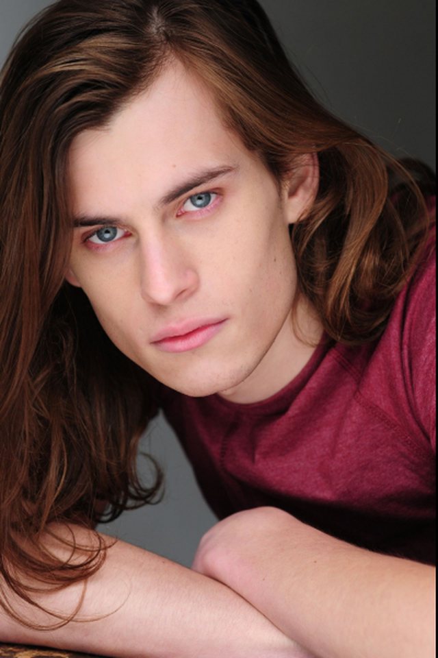 Aktori 27-vjeçar i “American Horror Story” ndërron jetë