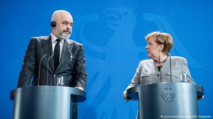 “Gjermania do marrë pjesë në konferencën e donatorëve për rindërtimin”,takimi i Merkel me Ramën, DW: Tërmeti, goditje e rëndë