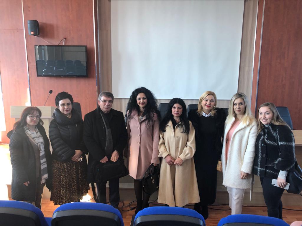 “Të studiosh poezinë si art i ligjërimit”! Leksion i hapur në UAMD nga Prof. Plangarica