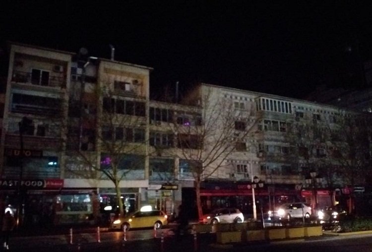Zonat kryesore të Tiranës pa energji elektrike, OSHEE: Ka ngarkesë në rrjet