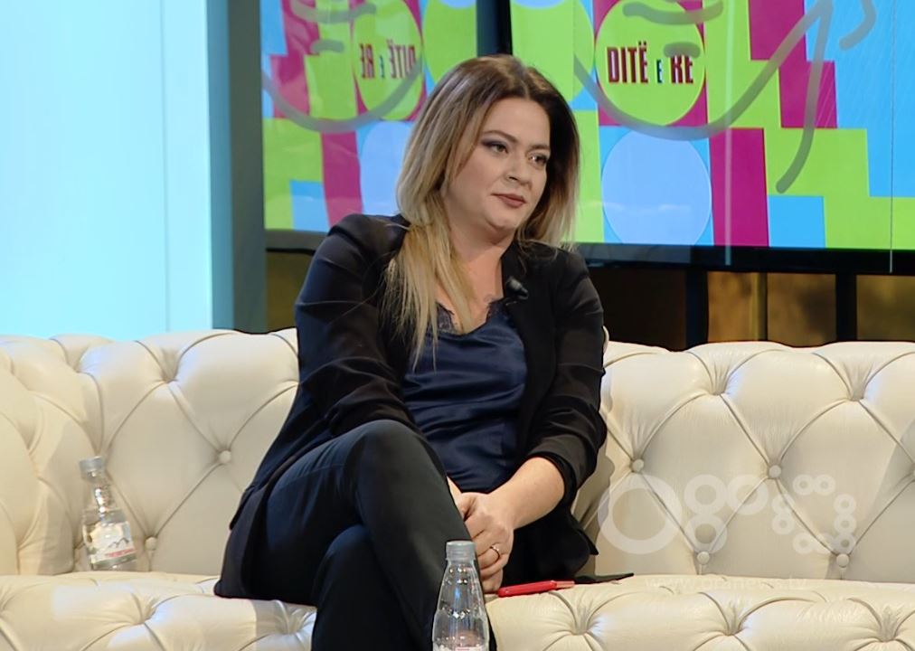 Adelina Muça: Olta Gixhari më cënoi fëmijën, ndërsa im shoq e futi në punë