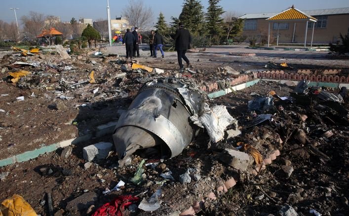 Irani mohon bombardimin e avionit: Piloti kërkoi të kthehej në aeroport