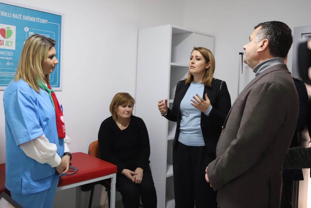 Manastirliu dhe Balla përurojnë qendrën e re shëndetësore të Gostimës: Standard i ri shërbimi për 13 mijë banorë