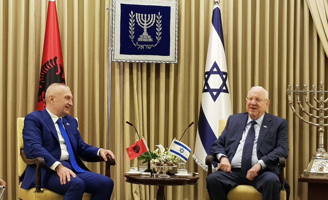 Presidenti i Izraelit pret Metën: Shembulli i shqiptarëve për shpëtimin e hebrenjve, model unik në botë