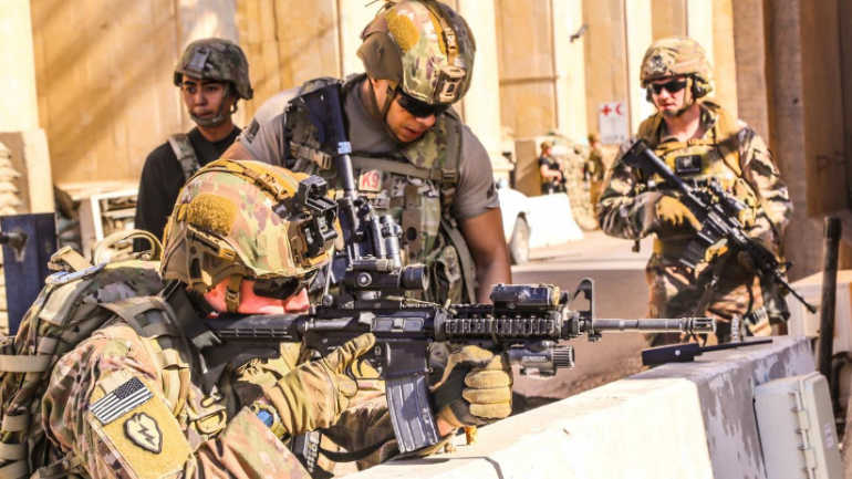 Koalicioni ushtarak i drejtuar nga SHBA, tërhiqet nga Iraku