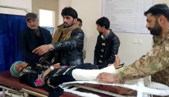 E “varrosur” për 18 orë, 12-vjeçarja nxirret e gjallë