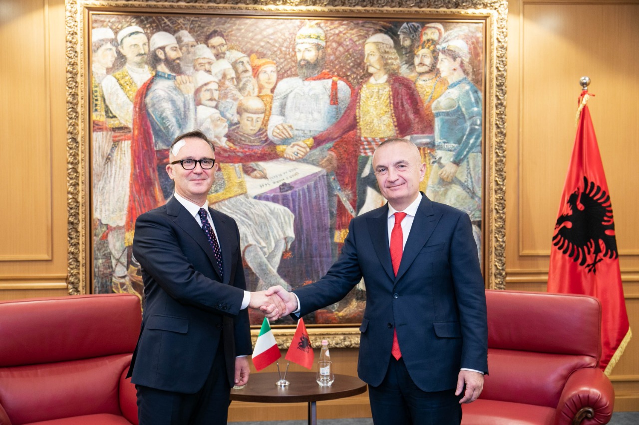 Meta pret ambasadorin e ri të Italisë