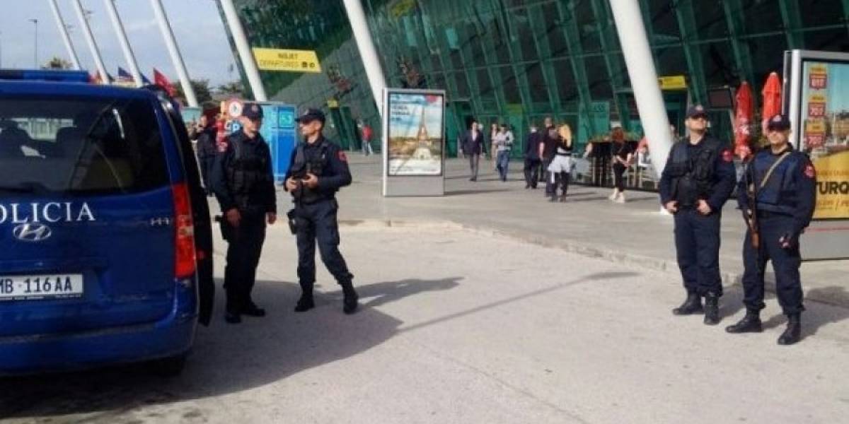 Rinas, arrestohet një vajzë e re dhe punonjësi i skanerit