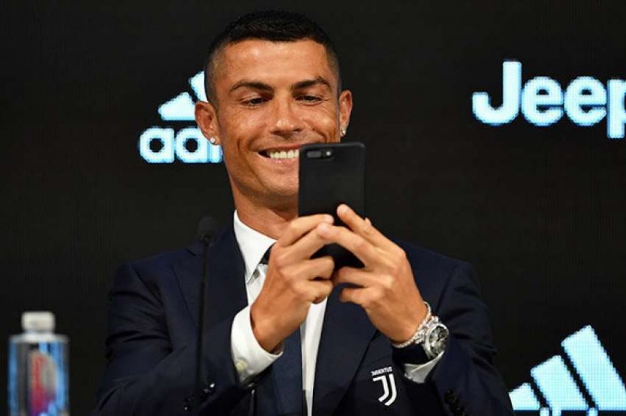 Cristiano Ronaldo thyen sërish një tjetër rekord
