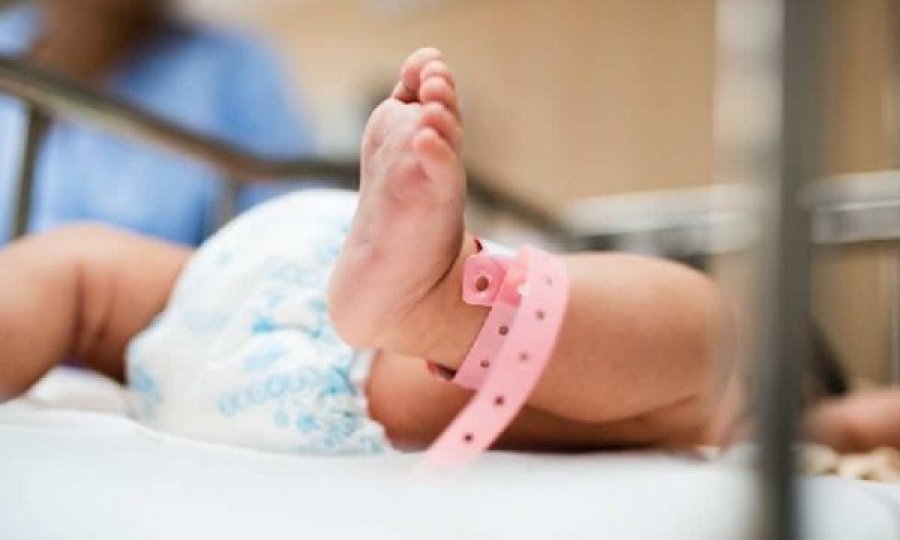 Mjekët në QSUT bëjnë mrekullinë, shpëtojnë 5 foshnja me probleme në zemër