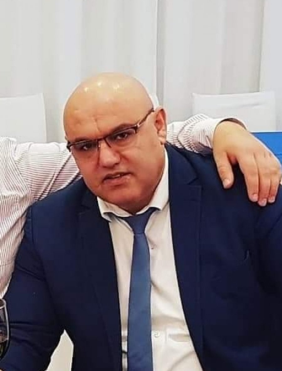 “Hiq tezgat nga trotuari!” Si lindi konflikti në Durrës, që u mbyll me dy të plagosur