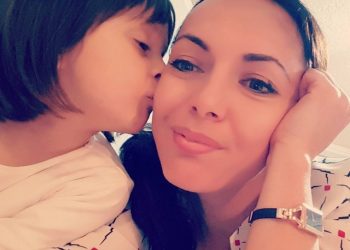 “Mami qan shumë!” Zbulohet letra prekëse që 8-vjeçarja Esjela Karanxha shkroi para se të humbte jetën në rrënojat e tërmetit