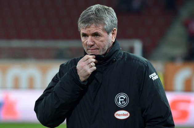 Çudira në Gjermani, shpallet trajneri i vitit, por e shkarkojnë një ditë më pas