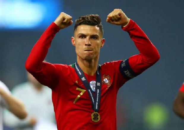 “Daily Mail” zbulon skandalin e UEFA-s, ndryshoi formacionin e vitit për të përfshirë Ronaldon