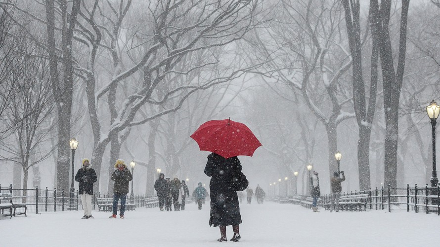 Reshje shiu dhe bore, java nis me mot të paqëndrueshëm