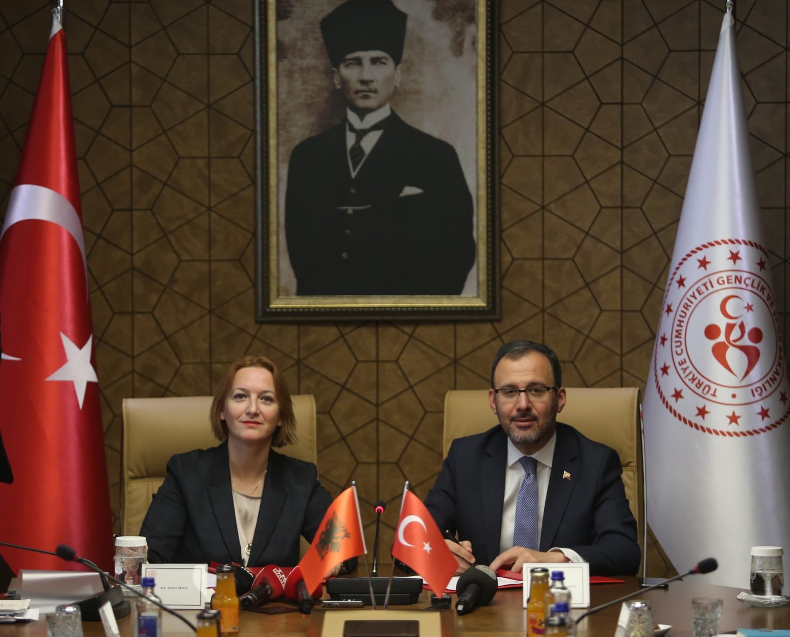 Ministrja Denaj vizitë zyrtare në Turqi për bashkëpunim ekonomik