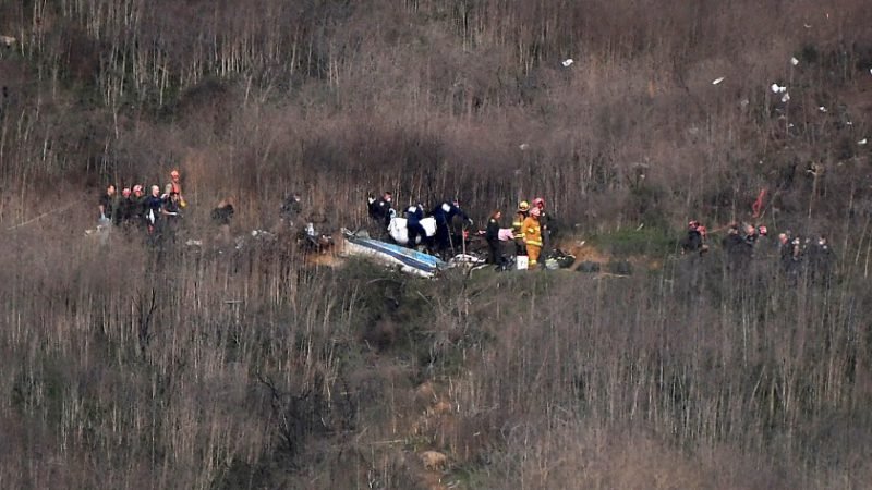 Aksidenti i Kobe Bryant, hetuesit do të qëndrojnë 5 ditë në vendngjarje